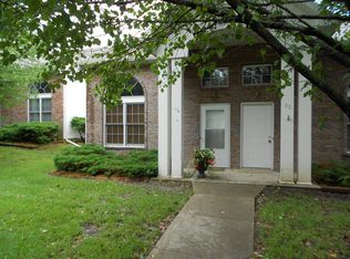 6 N Cedar Lake Dr E, Columbia, MO 65203