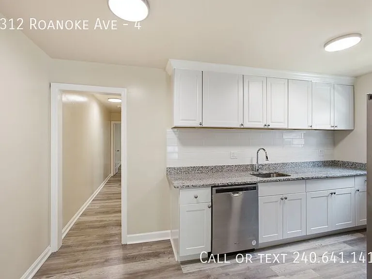 8312 Roanoke Ave #4 — Photo 3