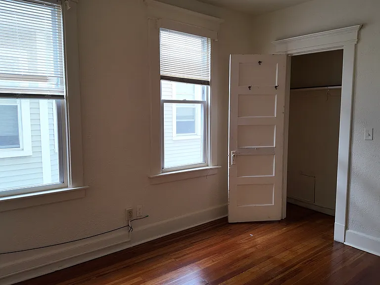 85 Thomas St #2 — Photo 9