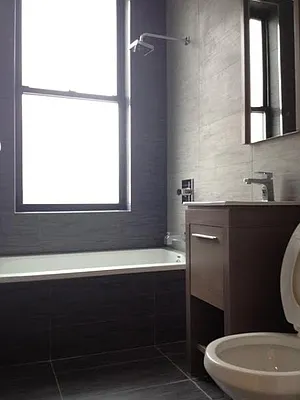 Rented by Full Time Management | media 32