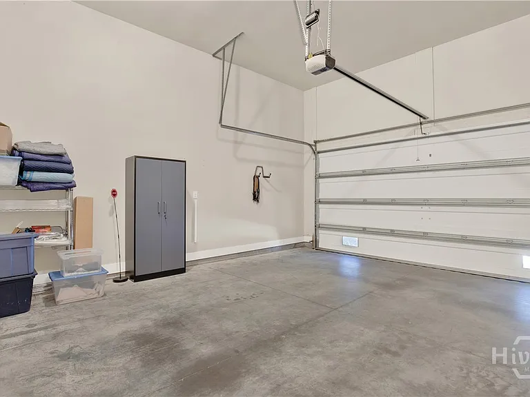 437 Port St — Photo 41