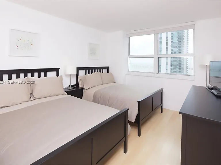 1155 Brickell Bay Dr #2701 — Photo 12