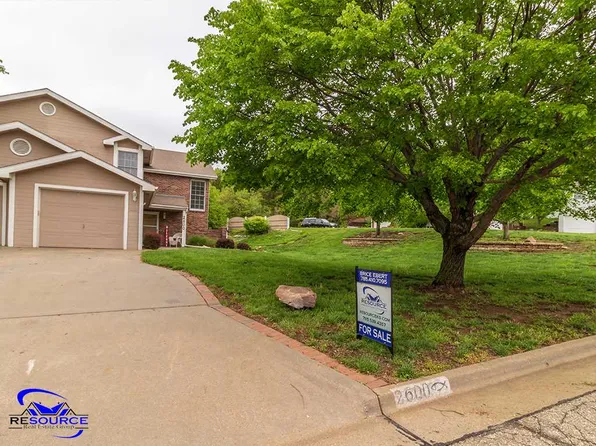 2600 Georgetown Pl, Manhattan, KS 66502
