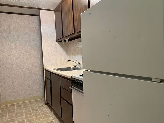 5th image of 1295 N Holland Pkwy Unit 12