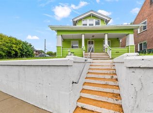 388 N Perry St, Pontiac, MI 48342