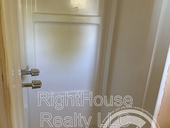 4th image of 602 Tropic St APT B