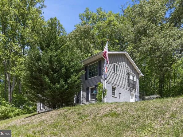 8505 Warren Dr, Pomfret, MD 20675