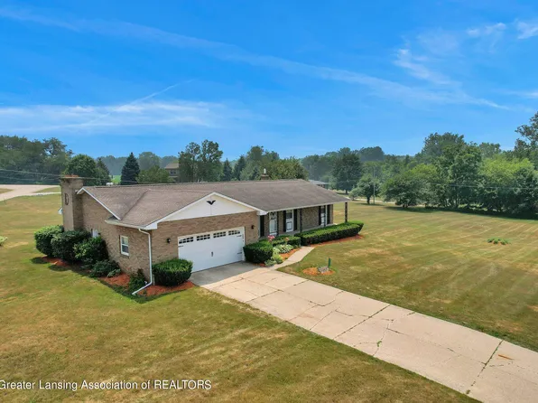 3652 Pinch Hwy, Potterville, MI 48876