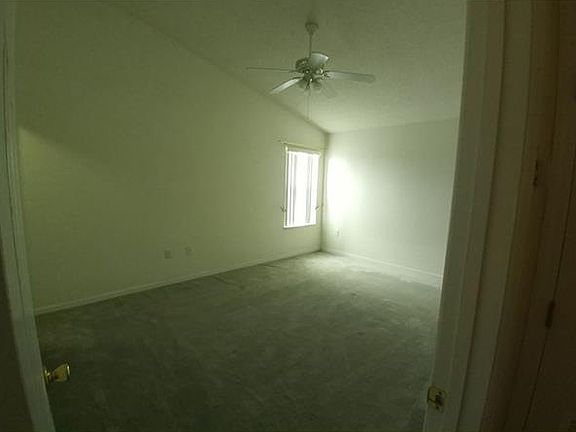 5th image of 2540 Hamlet Ln