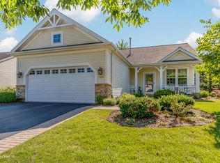 11516 Primrose Ct, Huntley, IL 60142