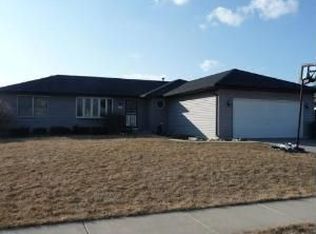 1713 Winger Dr, Plainfield, IL 60586