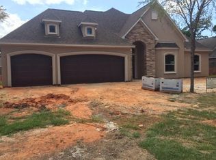 12127 Thoreau Dr, Montgomery, TX 77356