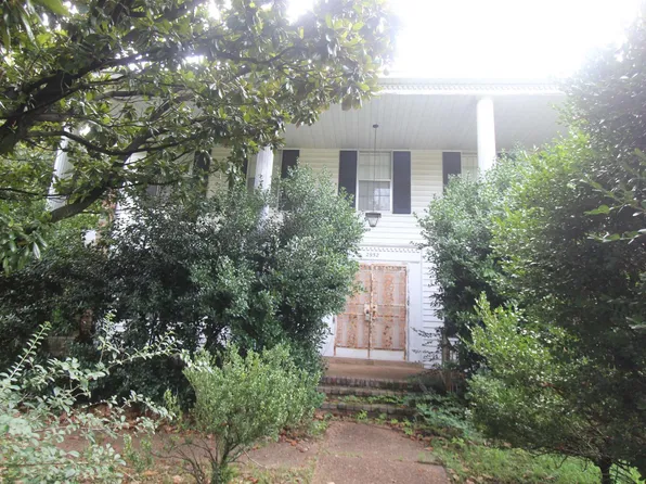 2952 Fargo Rd, Memphis, TN 38128