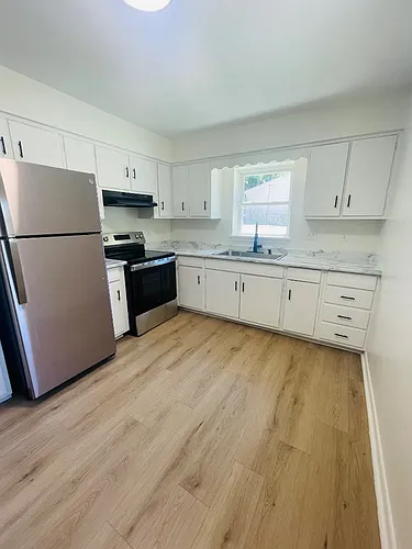 3221 Woolworth Ave #1 Photo 1