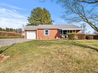 64 Valleyview Dr, Ambridge, PA 15003