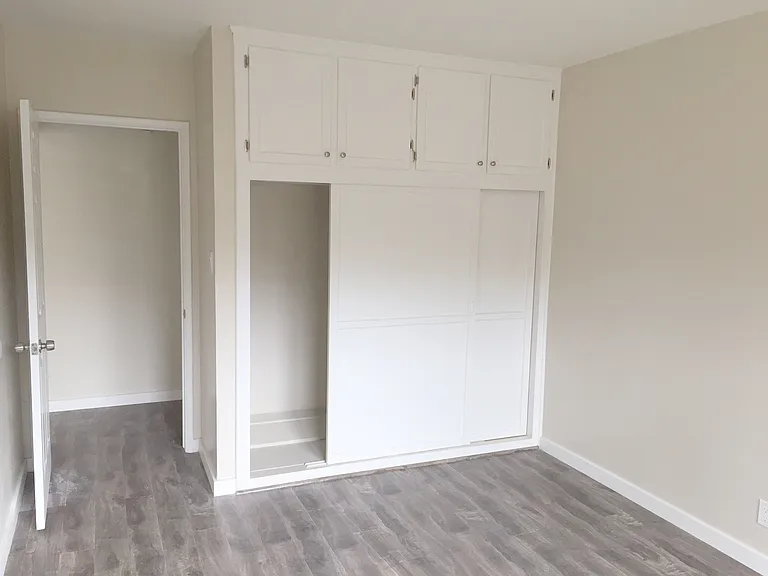 3300 Castle Heights Ave — Photo 11