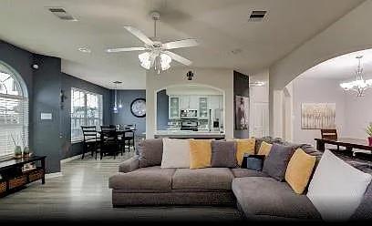 6439 W Linpar Ct — Photo 3