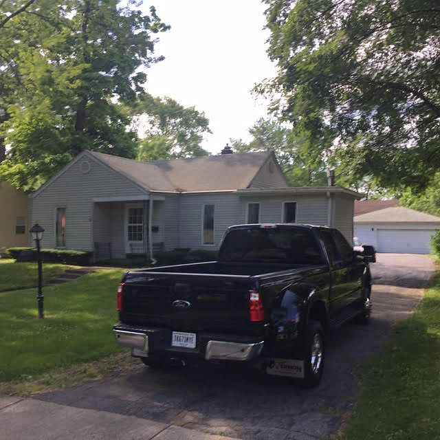 1st image of 879 W 62nd Pl