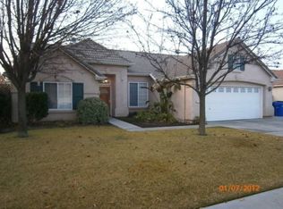 2157 W Nancy Ave, Porterville, CA 93257