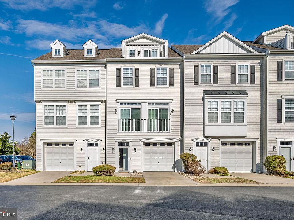 1st image of 35814 S Gloucester Cir #3201