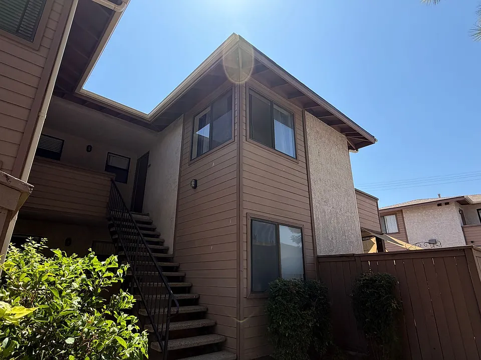 1329 Massachusetts Ave #201