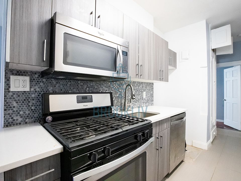 1st image of 24 Lefferts Ave #2L