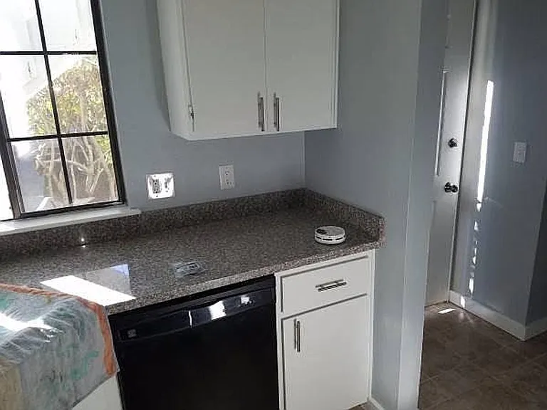 3729 S Orchard St — Photo 13