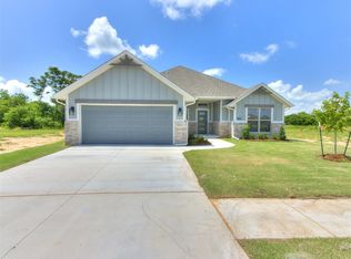 9416 NW 75th St, Yukon, OK 73099