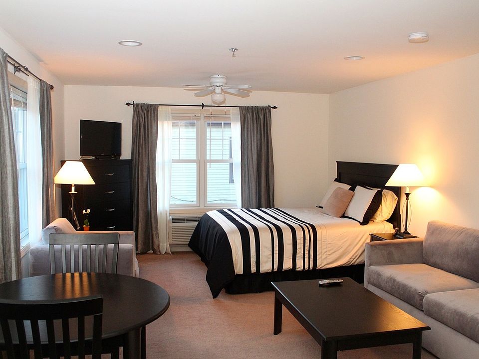 1st image of 32 Union St #18366673