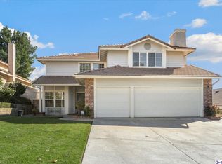 28326 Maxine Ln, Santa Clarita, CA 91350