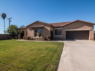 19304 Mission Ranch Rd, Riverside, CA 92508