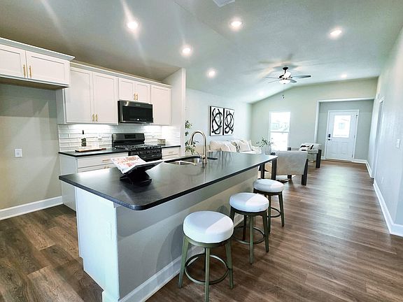 Kenlie Lot 65 08