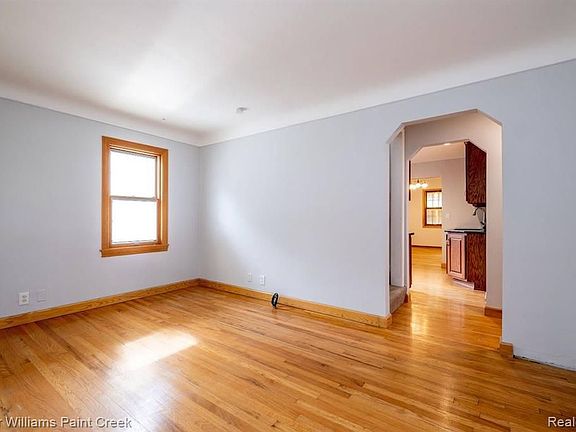 3rd image of 3019 N Blair Ave