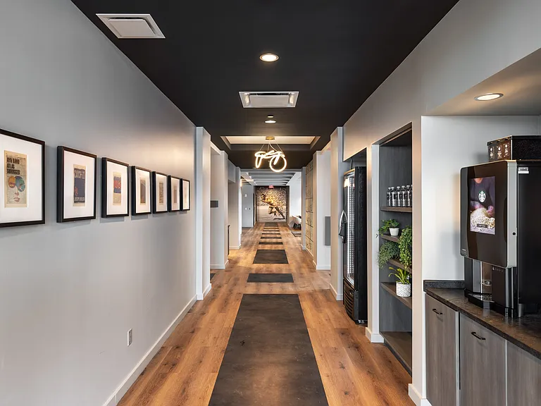 Library Lofts — Photo 17