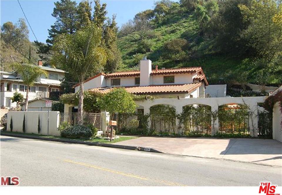1st image of 2134 Benedict Canyon Dr