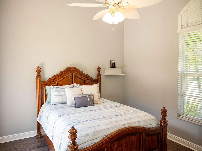 10122 Oak Meadow Ln — Photo 19