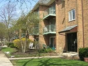 1st image of 1033 Buccaneer Dr APT 2-05