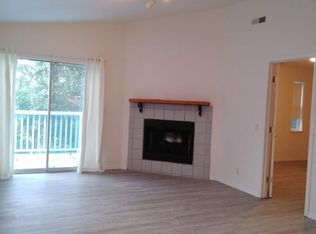 360 Deer Run Rd, Branson, MO 65616