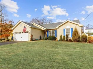 1012 Beach Ln, Manahawkin, NJ