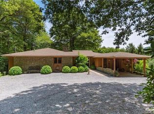 776 Old Fiddle Rd, Waynesville, NC 28786