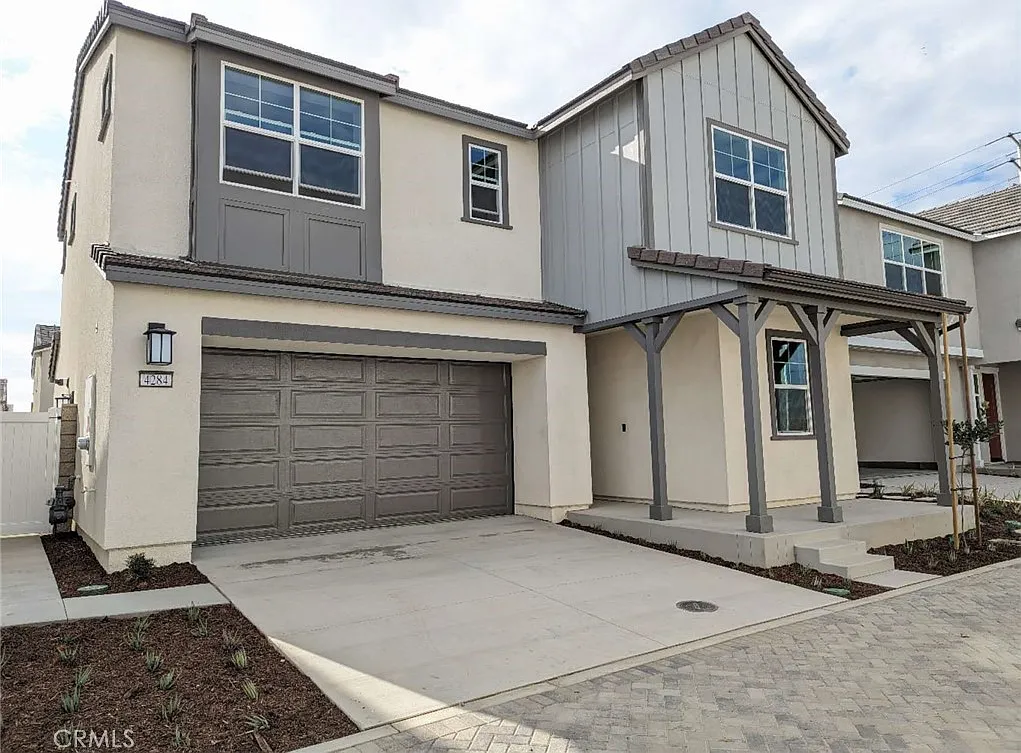 4 bed, 2053 sqft, $3,400 — Photo 1