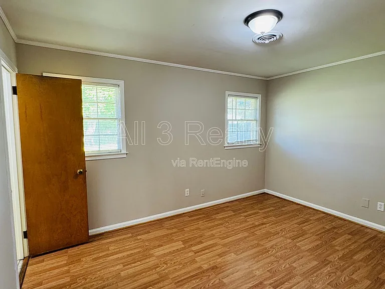 3253 Windwood Dr — Photo 24