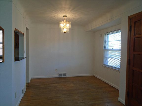 Photo C
