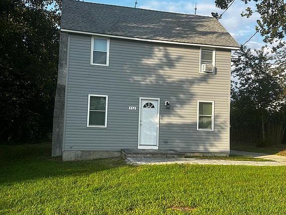 3rd image of 552 Sickler Ave