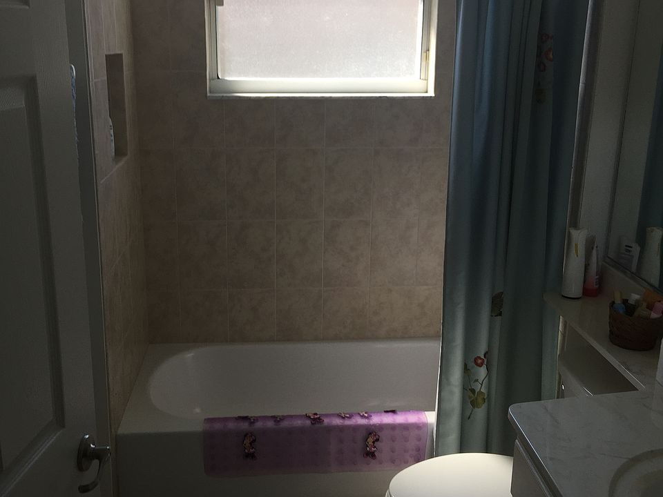 1st image of 5130 Neptune Cir