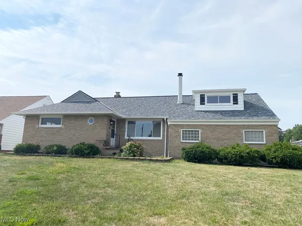 30418 Briar Ct, Wickliffe, OH 44092