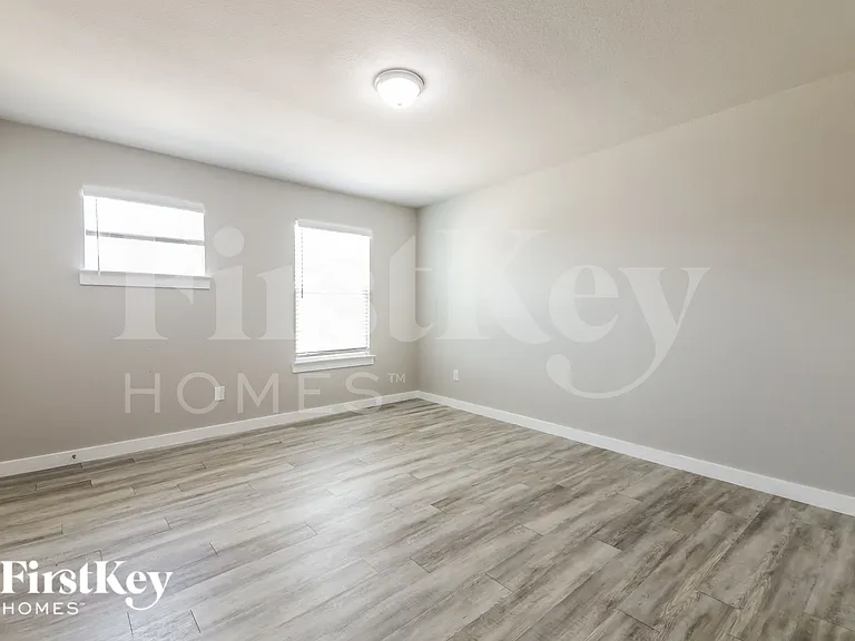307 Aveen Path — Photo 16