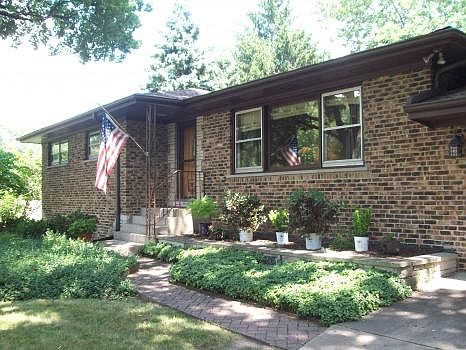 Brick  Ranch on forest preserve 