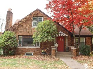 1956 11th Avenue Ct, Moline, IL 61265