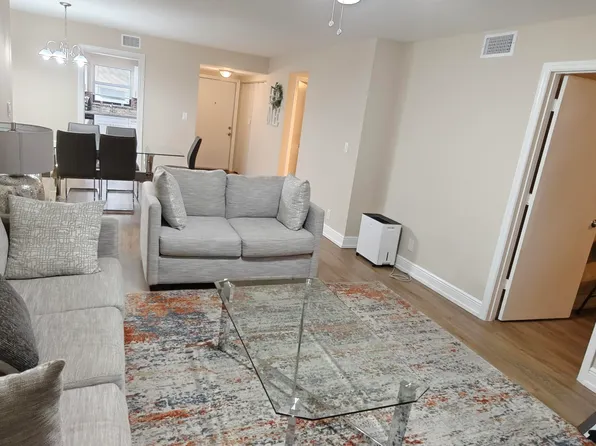 225 SE 10th Street #D3, Deerfield Beach, FL 33441